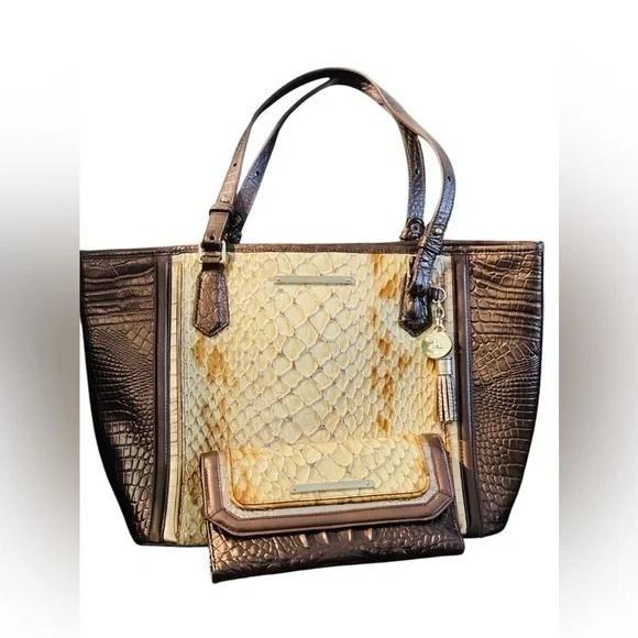 Set of Brahmin Handbag Medium Asher-Honey Carlisle With matching wallet - Picture 1 of 13